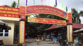 Chợ gốm Bát Tràng mở cửa kinh doanh trở lại