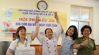 Sôi nổi hội thi nấu ăn phụ nữ cụm thi đua số 4 và 5 CATP. Hà Nội