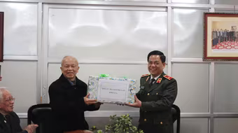 Câu lạc bộ Thăng Long là địa chỉ tin cậy để tham khảo ý kiến