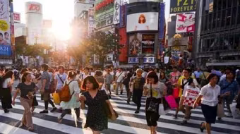 Nhật nới lỏng điều kiện cho người nước ngoài xin cư trú vĩnh viễn 