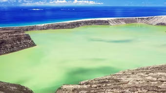 Đảo mới hình thành trên Thái Bình Dương