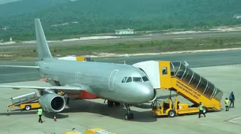 Bộ GTVT xin “bán” sân bay Phú Quốc