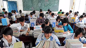 Khốc liệt kỳ thi đại học ở Trung Quốc