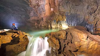 Cuộc thi ảnh phóng sự "Việt Nam-Đất nước-Con người"