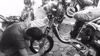 Dịch vụ sửa xe đạp điện: Tiện nhưng nhiều nguy cơ