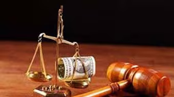 Án lệ khắc phục khiếm khuyết của pháp luật