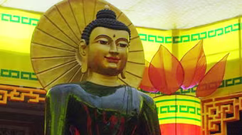 Tượng Phật ngọc hòa bình thế giới trở lại Việt Nam