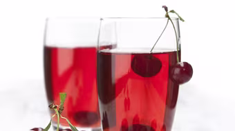 Nước ép anh đào giảm huyết áp