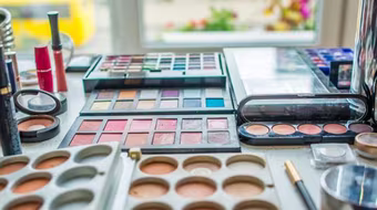 8 đồ vật không nên để trong nhà tắm