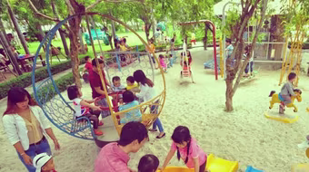 Đừng "đánh cắp" mùa hè của trẻ em!