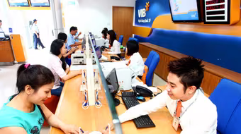 Các ngân hàng cấp tập lên sàn "điểm danh"