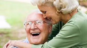 Giúp đỡ người khác sẽ tăng cường tuổi thọ