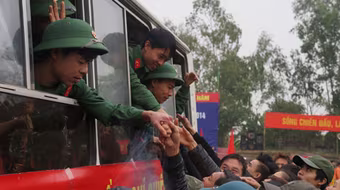 Thanh niên ưu tú Thủ đô sẵn sàng lên đường nhập ngũ