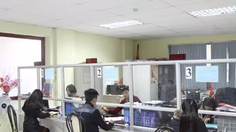 Doanh nghiệp Hà Nội nhẹ gánh thủ tục 