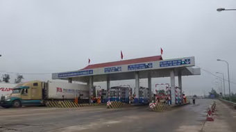 Lo bị "treo", Bộ GTVT không muốn quy hoạch trạm thu phí