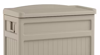 Bé trai 2 tuổi tử vong vì bị cha phạt nhốt vào thùng nhựa