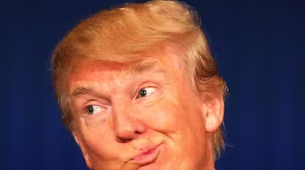 Bác sĩ viết giấy chứng nhận sức khỏe của ông Trump trong 5 phút