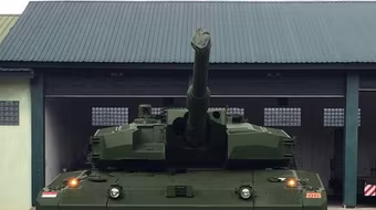 Indonesia nhận 16 xe tăng Leopard 2RI từ Đức