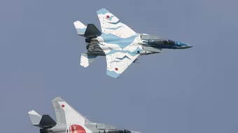 Nhật Bản tăng gấp đôi số chiến đấu cơ xuất kích chặn máy bay lạ