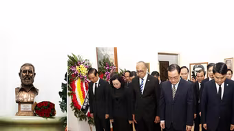 Lãnh đạo thành phố Hà Nội viếng đồng chí Fidel Castro