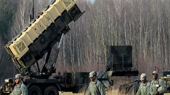 Ba Lan trang bị vũ khí cho láng giềng đông Âu đối phó Nga