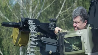 Ukraine muốn Mỹ can thiệp trao Giải Nobel Hòa bình cho Tổng thống Poroshenko?