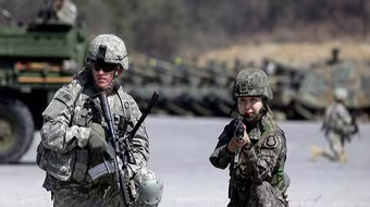 Mỹ, Hàn chính thức thành lập sư đoàn liên quân đầu tiên