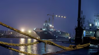 Nga hoàn thành dỡ bỏ trang thiết bị trên các tàu sân bay trực thăng Mistral