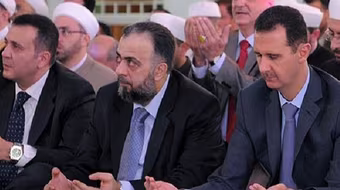Ông Assad bất ngờ tham dự lễ cầu nguyện ở Homs, Syria