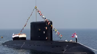 Nga hoàn thành chế tạo 6 tàu ngầm Varshavyanka cho Hạm đội Biển Đen