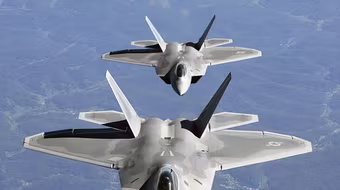 Không quân Mỹ triển khai hơn chục "Chim ăn thịt" tới Australia huấn luyện