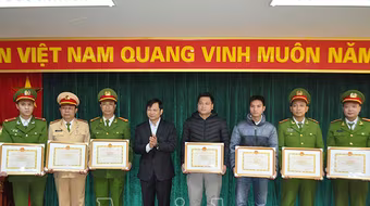 Thưởng "nóng" thành tích khám phá vụ án giết người