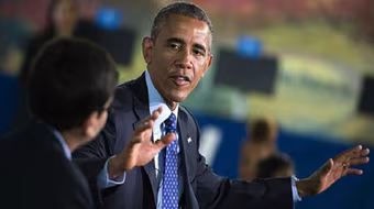 MC 11 tuổi “lịch sự” ngắt lời Tổng thống Mỹ vì “nói dài dòng“