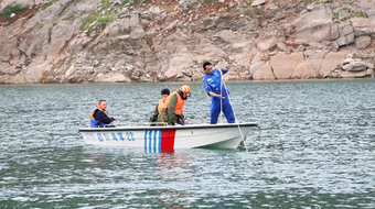 Trung Quốc: Lật thuyền du lịch, 14 người mất tích