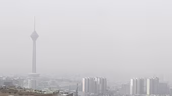 Trường học ở thủ đô Iran đóng cửa vì ô nhiễm không khí