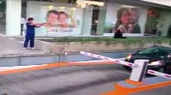 Quan chức của lãnh sự quán Mỹ bị bắn ở Mexico