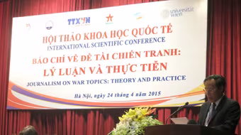 Hội thảo báo chí về đề tài chiến tranh
