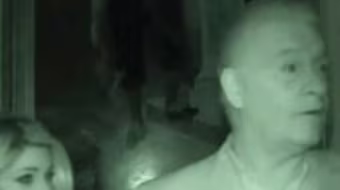 Rợn người một chuyến "săn ma" trong lâu đài cổ