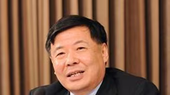 Donald Trump dọa áp thuế nhập khẩu cao, Trung Quốc hạ giọng