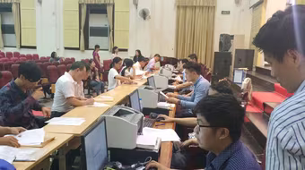 Nhiều thí sinh không "chuộng" đăng ký xét tuyển trực tuyến