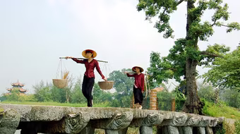 Bảo tồn làng ven đô: Không giữ vỏ cũ trong tinh thần mới