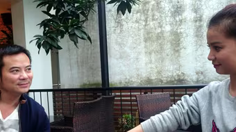 Cặp đôi diễn viên "Đối thủ kỳ phùng" hội ngộ tại bệnh viện