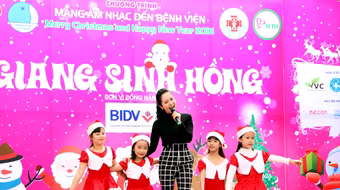Diễn viên Thanh Thúy mang nắng phương nam đến Ngày hội "Giáng sinh hồng"