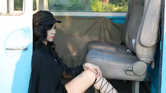 Giang Hà "biến ảo" với nhiều phong cách thời trang ấn tượng