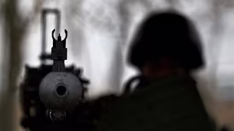 Quân nhân Ukraine được tha tội hiếp dâm vì... đã tham chiến ở Donbass