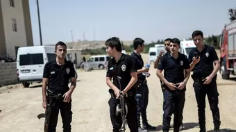 Sa thải hàng loạt, Thổ Nhĩ Kỳ gấp rút tuyển dụng lượng cảnh sát ‘khủng’