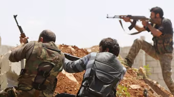 Mất Aleppo, phiến quân đối lập Syria vẫn… chiến đấu