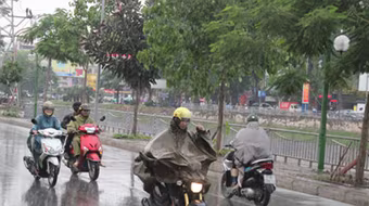 Tạm thời chấm dứt nắng nóng, Bắc bộ có mưa rào và giông