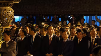 Chủ tịch nước dâng hương, tham dự lễ Khai ấn đền Trần 2017