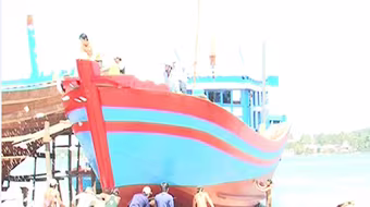 Trung Quốc cấm biển phi lý: Ngư dân vẫn bình thản ra khơi 